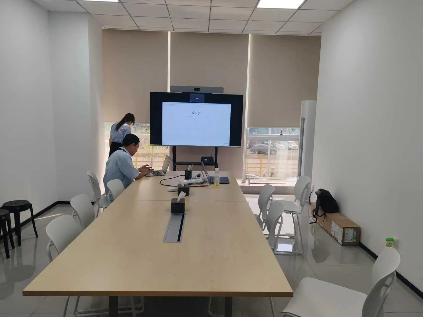 上海嘉定新能源车企50㎡会议室实景